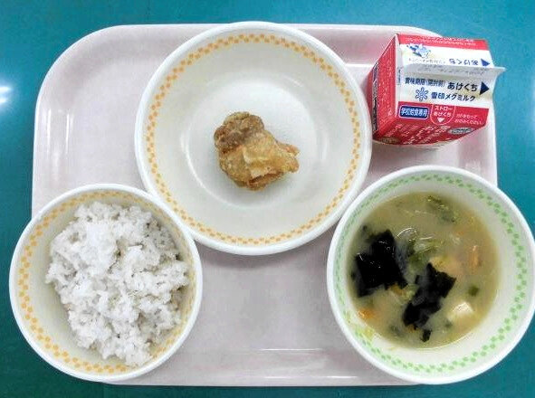 谷原章介　ネットで話題 福岡市の“唐揚げ1個の給食”に「1食289円って額は多くはない」「もう少し食べさせてあげたい」