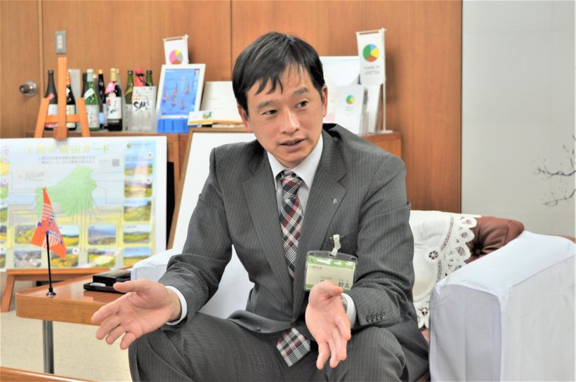 新潟 上越市長｢工場勤務は高卒レベルの馬○。頭のいい人ではない｣