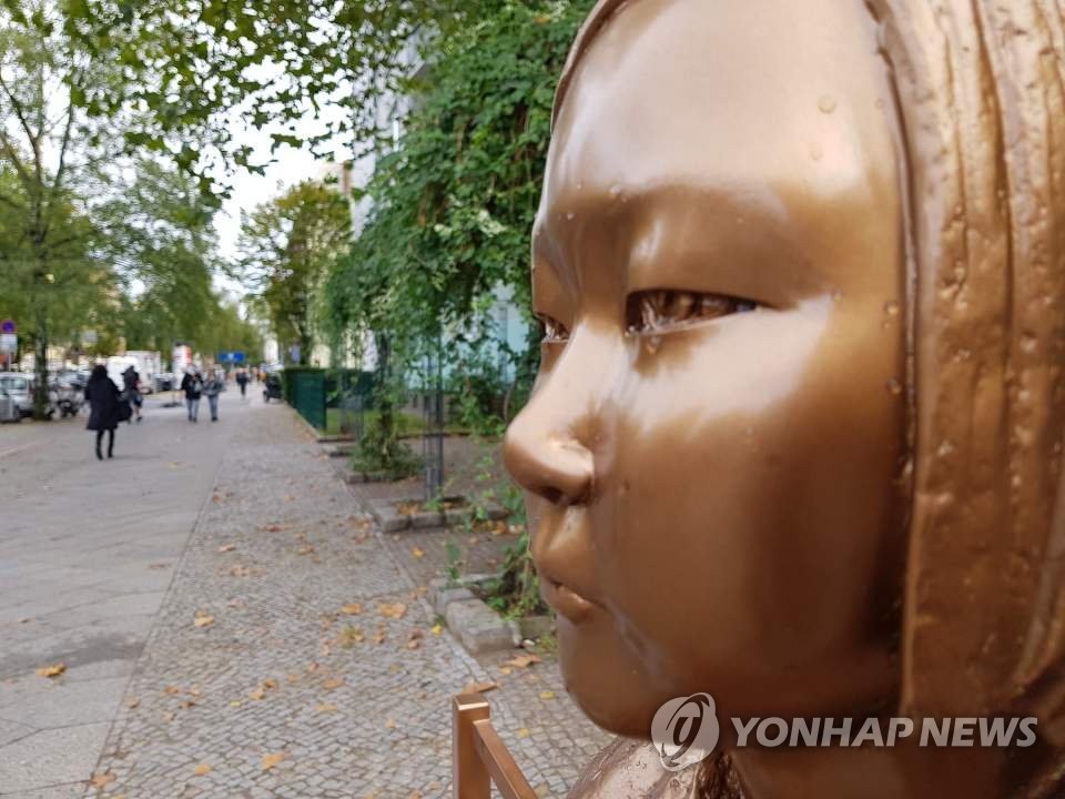 【ベルリン】 少女像が撤去の危機に　区「設置許可の延長不可」