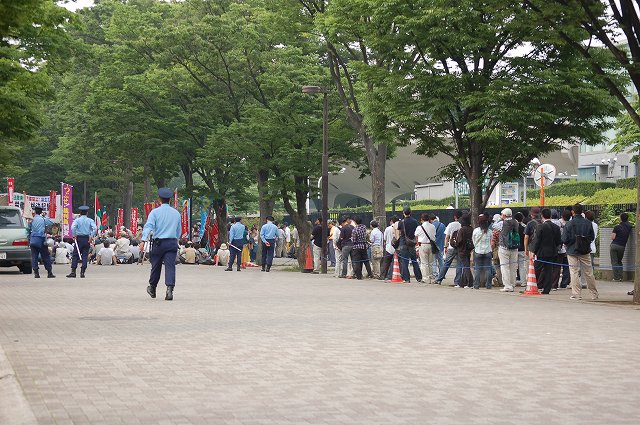 警視庁公安部、8月15日に靖国参拝する自衛隊を監視