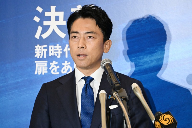 【小泉進次郎出馬会見で怒声】「名前が知ってる記者ばかり当てるな！」 「そうだそうだ」 記者の座り位置も指定