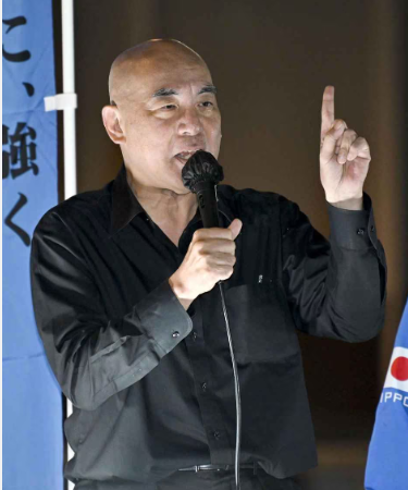 「日本を豊かに強く」保守党百田氏が大阪・梅田で最終演説、支持を呼びかけ