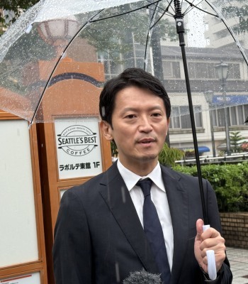 【兵庫県知事選】失職の前知事・斎藤氏、決意を新たに「前回はみこしに乗せていただいたが、今回は1人で戦い抜く！」